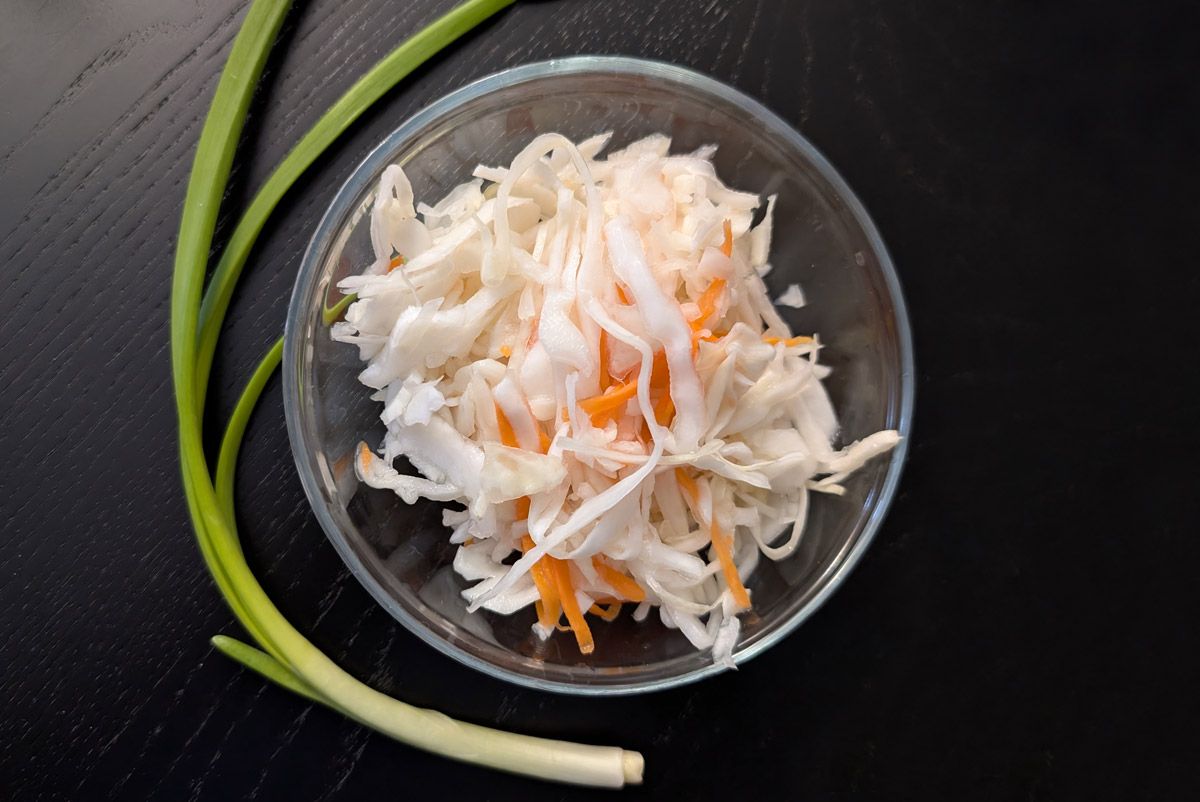 Базовый рецепт квашеной капусты: инструкция для новичков